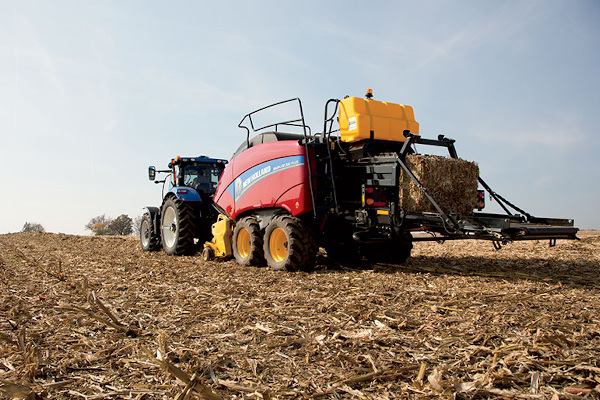 New Holland | BigBaler Plus Series | Model BigBaler 330 Plus for sale at Waukon, Iowa