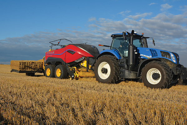 New Holland BigBaler 340 High Density for sale at Waukon, Iowa