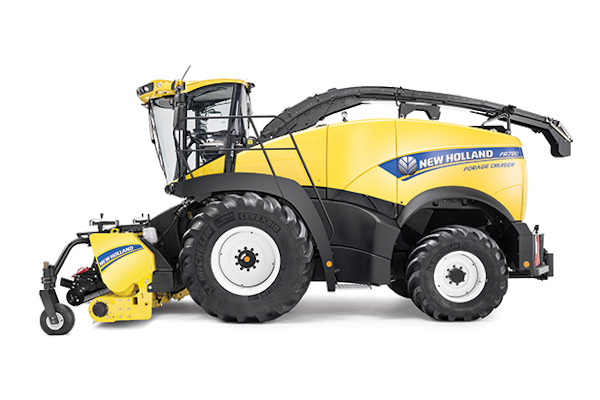 New Holland | Forage Equipment | FR Forage Cruiser SP Forage Harvesters for sale at Waukon, Iowa