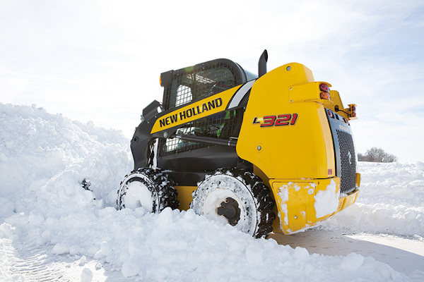 New Holland | Skid Steer Loaders | Model L321 for sale at Waukon, Iowa