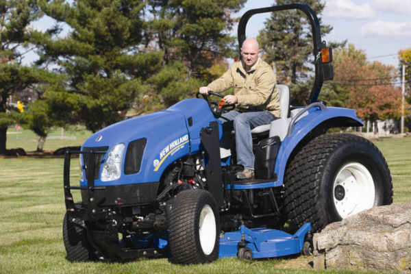 New Holland | Front Loaders & Attachments | Mid-Mount Finish Mowers for sale at Waukon, Iowa