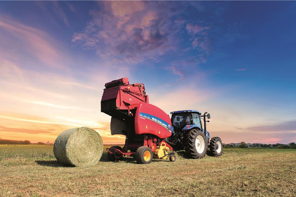 New Holland Roll-Belt 450 for sale at Waukon, Iowa