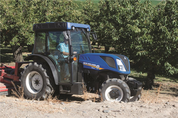 New Holland T4.90F for sale at Waukon, Iowa