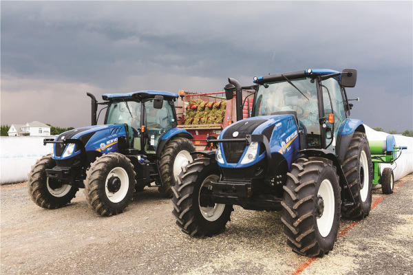 New Holland | T6 Series | Model T6.165 Auto Command for sale at Waukon, Iowa