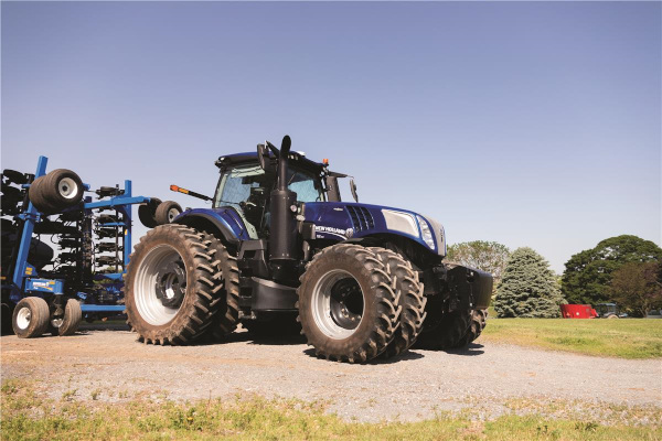 New Holland T8.410 for sale at Waukon, Iowa