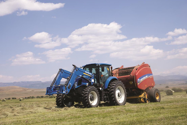 New Holland TS6.140 for sale at Waukon, Iowa