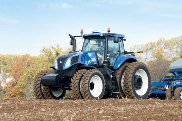 New Holland Genesis T8.320 for sale at Waukon, Iowa