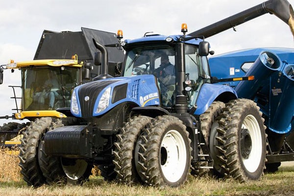 New Holland Genesis T8.410 for sale at Waukon, Iowa