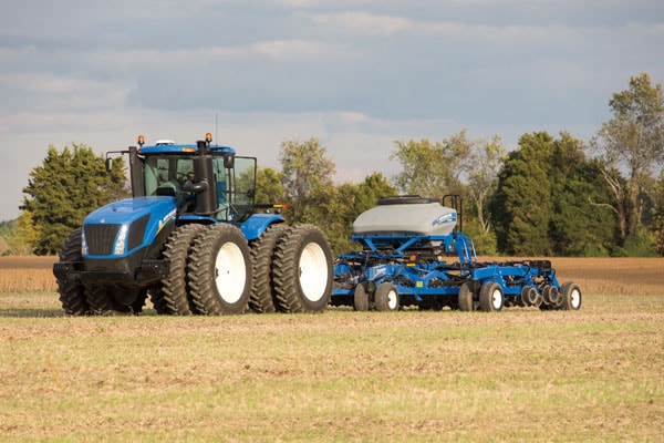 New Holland T9.530 for sale at Waukon, Iowa