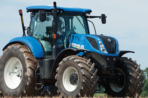 New Holland T7.245 SideWinder II for sale at Waukon, Iowa